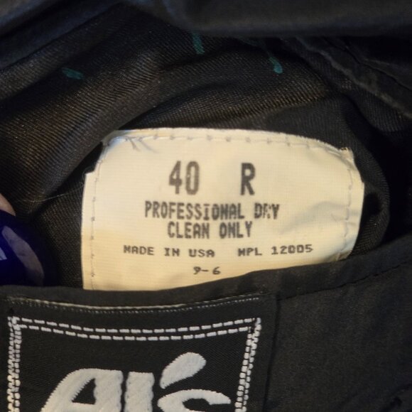 OSCAR DE LA RENTA Black Tuxedo Jacket sz 40R - Picture 4 of 6